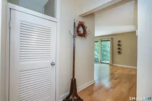 25 Mallard Dr, Farmington, CT 06001 - Photo 3