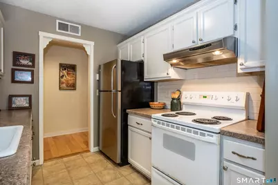 25 Mallard Drive #25, Farmington, CT 06001 - Photo 11