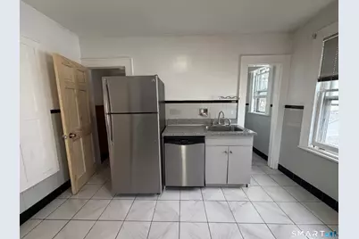 115 Palm Street #2, Bridgeport, CT 06610 - Photo 15
