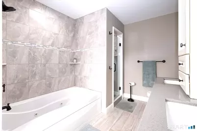 81 Evergreen Crossing, New Hartford, CT 06057 - Photo 25