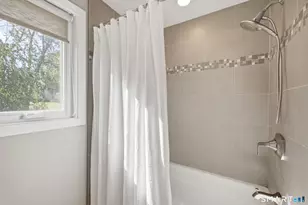 31 Circlewood Dr, Berlin, CT 06037 - Photo 23