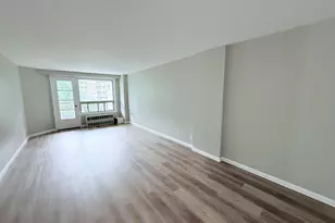 71 Strawberry Hill Ave, Stamford, CT 06902 - Photo 11