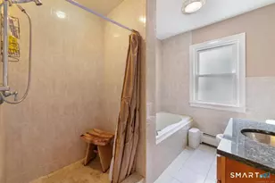 912 Corbin Ave, New Britain, CT 06052 - Photo 15