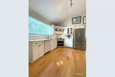 9 Melrose Avenue, Norwalk, CT 06855 - Photo 5