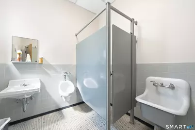 334 Main Street #2nd Floor, West Haven, CT 06516 - Photo 29