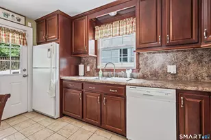169 Circuit Ave, Waterbury, CT 06708 - Photo 13