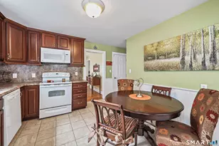 169 Circuit Ave, Waterbury, CT 06708 - Photo 11