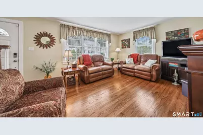 169 Circuit Avenue, Waterbury, CT 06708 - Photo 5