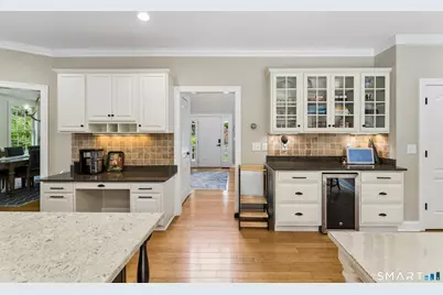 10 Pearl Street, Newtown, CT 06482 - Photo 9