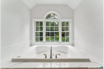 10 Pearl Street, Newtown, CT 06482 - Photo 27