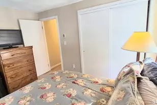 239 Old Farms Rd, Avon, CT 06001 - Photo 27