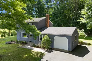 9 Chimney Dr, Bethel, CT 06801 - Photo 3
