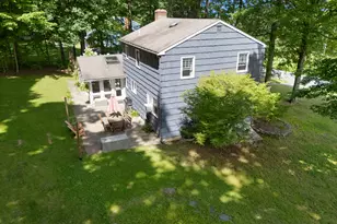 9 Chimney Dr, Bethel, CT 06801 - Photo 5