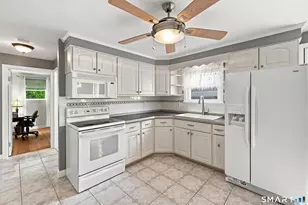 775 Nott St, Wethersfield, CT 06109 - Photo 15