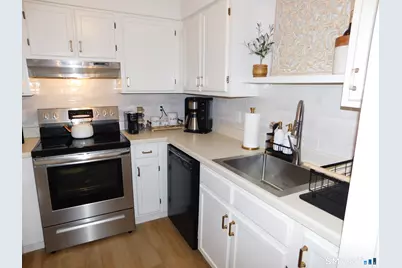 330 Savin Avenue #67, West Haven, CT 06516 - Photo 5