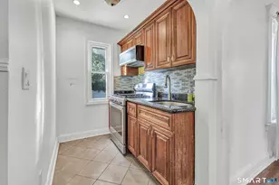 157 Fairview Ave, Bridgeport, CT 06606 - Photo 13