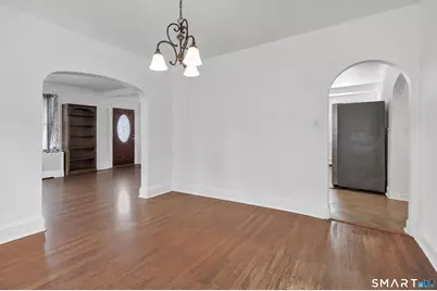 157 Fairview Avenue, Bridgeport, CT 06606 - Photo 11