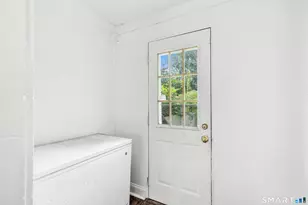 157 Fairview Ave, Bridgeport, CT 06606 - Photo 17