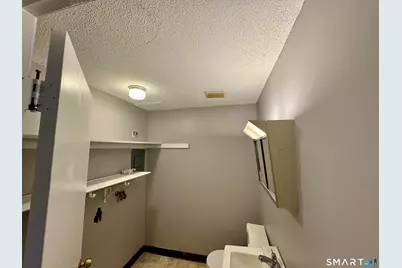1370 Highland Avenue #11, Waterbury, CT 06708 - Photo 11
