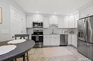 71 Sullivan Farm, New Milford, CT 06776 - Photo 5