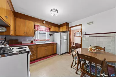 38 Chidsey Avenue, East Haven, CT 06512 - Photo 9