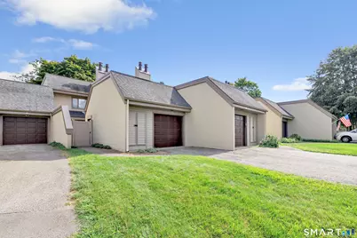 85 Viscount Drive #8B, Milford, CT 06460 - Photo 3