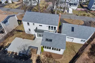 86 Benson Pl, Fairfield, CT 06824 - Photo 37