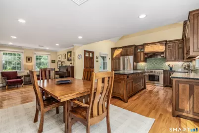 342 Mountain Road, West Hartford, CT 06107 - Photo 7