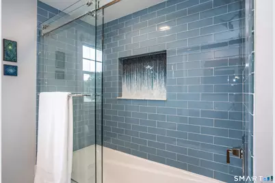 342 Mountain Road, West Hartford, CT 06107 - Photo 23