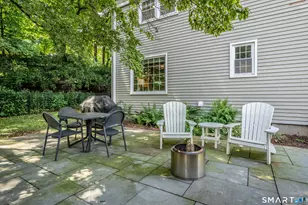 342 Mountain Rd, West Hartford, CT 06107 - Photo 37