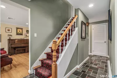 342 Mountain Road, West Hartford, CT 06107 - Photo 13