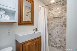 342 Mountain Rd, West Hartford, CT 06107 - Photo 21