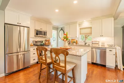 94 Highland Avenue, Wallingford, CT 06492 - Photo 7