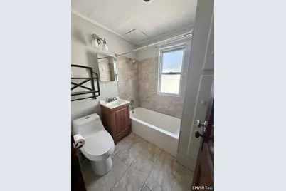 25 Arnold Street #2, Hartford, CT 06106 - Photo 7