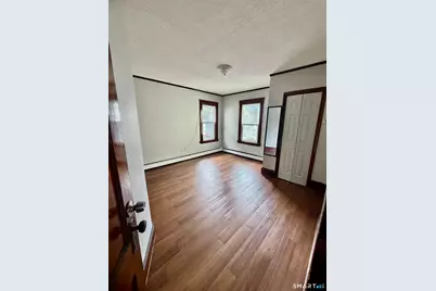 25 Arnold Street #2, Hartford, CT 06106 - Photo 5