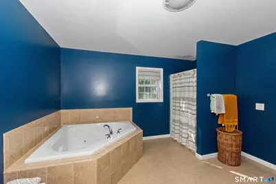 152 New London Road, Groton, CT 06340 - Photo 23