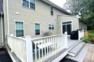 152 New London Rd, Groton, CT 06340 - Photo 3