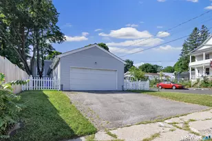 115 Beechwood Ave, Torrington, CT 06790 - Photo 11