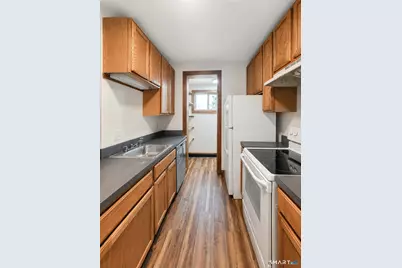 16 Coe Avenue #4, Portland, CT 06480 - Photo 3