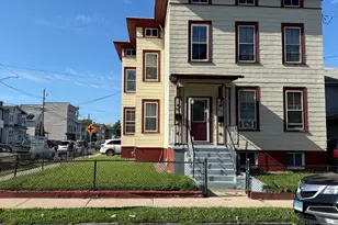 373 Arctic St, Bridgeport, CT 06608 - Photo 3