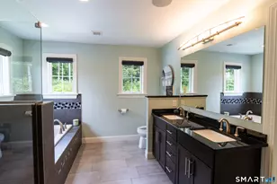 50 Red Oak Dr, Killingly, CT 06239 - Photo 27