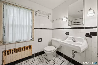 12 Greenhurst Road, West Hartford, CT 06107 - Photo 23