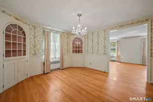 12 Greenhurst Rd, West Hartford, CT 06107 - Photo 5