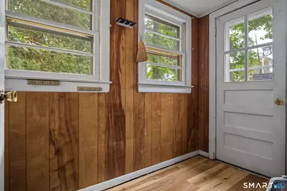 44 Sixth Street, New Haven, CT 06519 - Photo 15