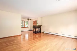 14 Ivy Ln, Danbury, CT 06811 - Photo 9