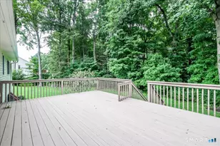 14 Ivy Ln, Danbury, CT 06811 - Photo 19