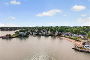 284 Shore Dr, Branford, CT 06405 - Photo 39