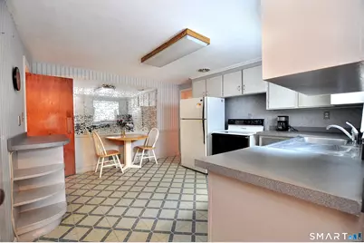 474 Fern Street, West Hartford, CT 06107 - Photo 15