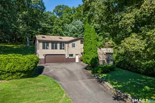 1 Hayestown Heights, Danbury, CT 06811 - Photo 1