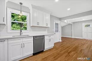62 Pearson Ave, Milford, CT 06460 - Photo 3
